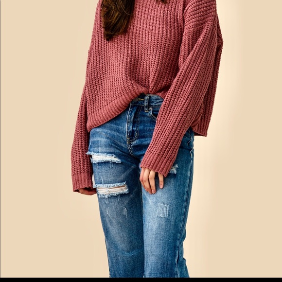 Current Air Distressed Jeans - Picture 8 of 8